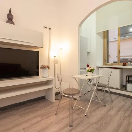 Cairoli 1 House G&b Colisee Prázdninový dům Řím