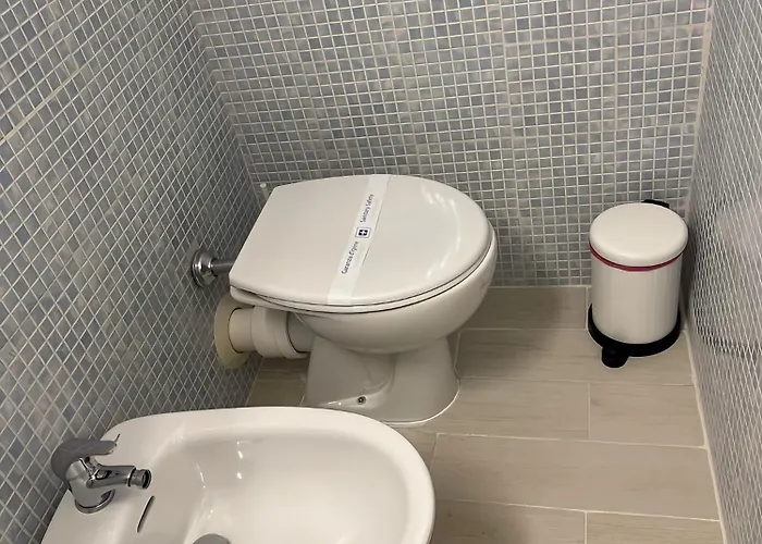 Holiday home Cairoli 1 House G&b Colisee *