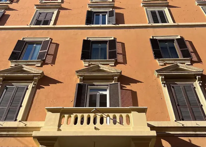 Holiday home Cairoli 1 House G&b Colisee *