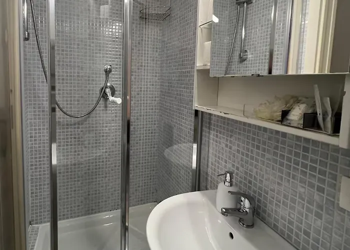 Cairoli 1 House G&b Colisee Holiday home